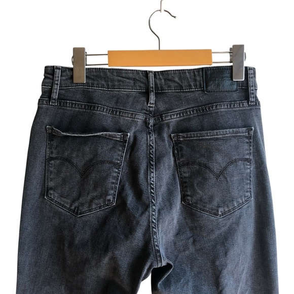 Levi’s 721 High Rise Skinny Jeans True Grit Soft Black Size 31 Premium Denim - Picture 9 of 16